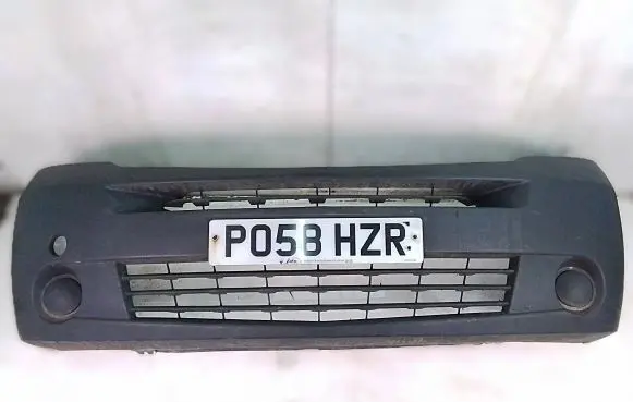 Renault Master II Front bumper
