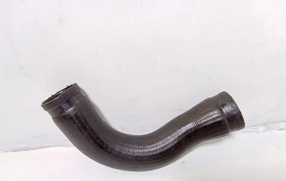 Nissan Qashqai+2 Intercooler hose/pipe
