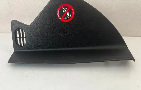 Mercedes-Benz R W251 Dashboard side end trim A2516800308