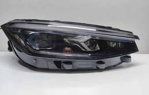 Volkswagen PASSAT B9 Headlight/headlamp 3J1941036