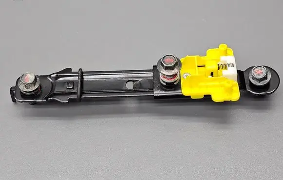 KIA Venga Seat belt adjustment rail SPFH590