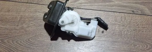 Honda Civic Tailgate/trunk/boot lock/catch/latch Euk9361110a