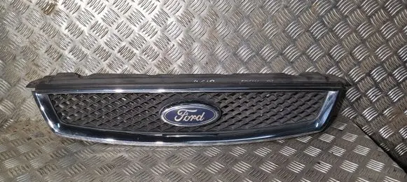 Ford Focus Front bumper upper radiator grill 4M518138B 4M518200C 4M518200D