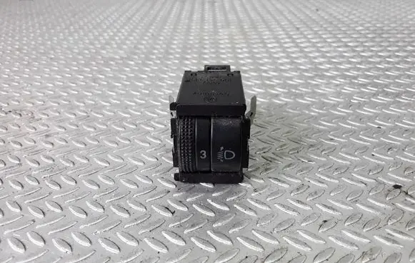 Skoda Octavia Mk1 (1U) Headlight level height control switch 1U0941333B