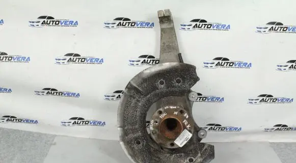 BMW 7 F01 F02 F03 F04 Front wheel hub spindle knuckle 31216775767