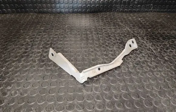 Renault Captur Fender mounting bracket 625B40078R