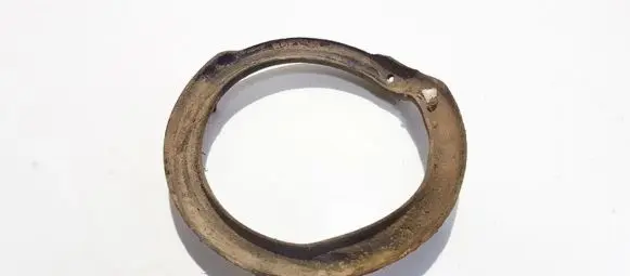 Subaru Legacy Front coil spring rubber mount 