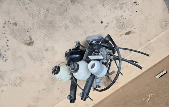 Mercedes-Benz Vario ABS Pump A0014319714 4230600040 0712