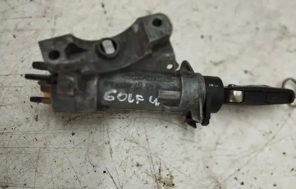 Volkswagen Golf IV Ignition lock 4B0905851C