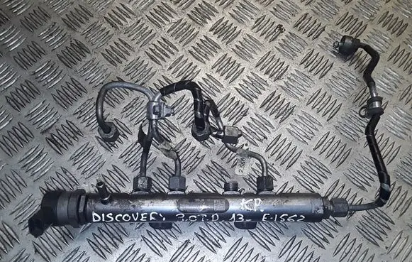 Land Rover Discovery 4 - LR4 Fuel main line pipe 0445216046