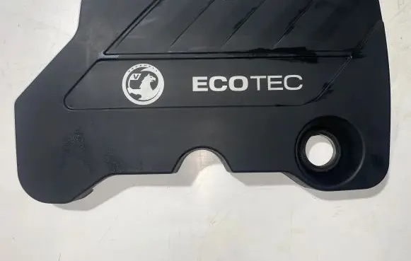 Opel Insignia A Engine cover (trim)