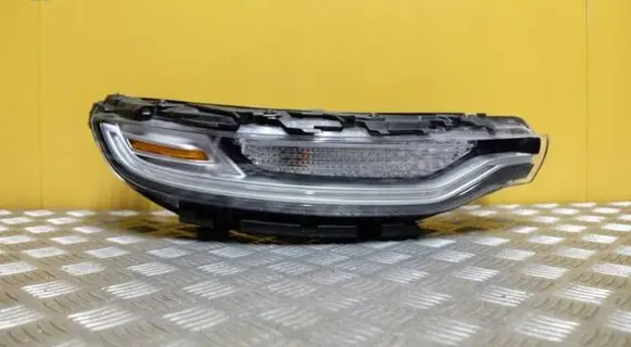 KIA Soul Headlight/headlamp 92208-K0 2740