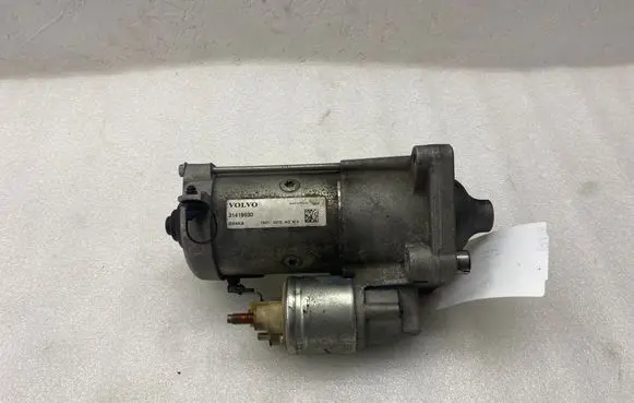 Volvo V40 Starter motor 31419530