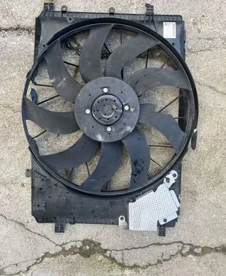 Mercedes-Benz CLA C117 X117 W117 Electric radiator cooling fan A2125000493 A2129067901 A2129061002