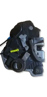 Lexus IS 220D-250-350 Front door lock 6C0116