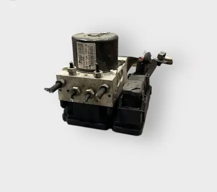 Volvo V70 ABS Pump 10092604043 3126742 000404974D0