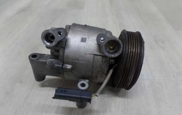 Peugeot 108 Air conditioning (A/C) compressor (pump) 88310-YV010-B 43228