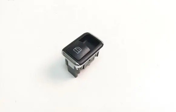 Mercedes-Benz C W204 Electric window control switch A2048700451