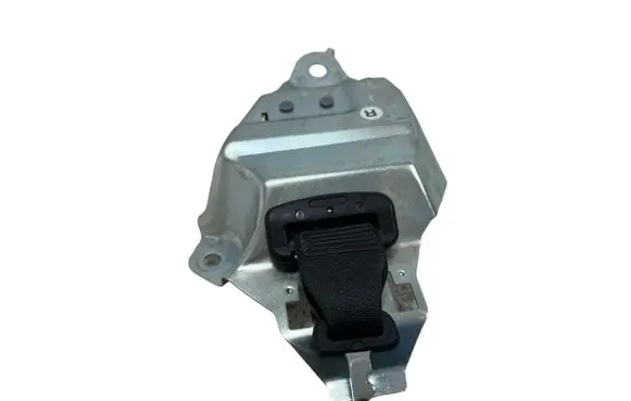 Toyota RAV 4 (XA40) Middle seatbelt (rear) 7H6420 0642023 362466