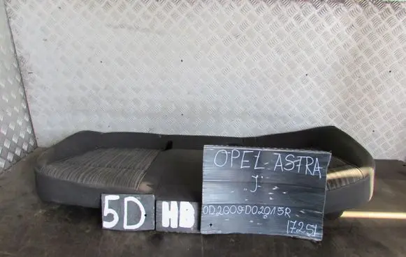 Opel Astra J Rear seat 
