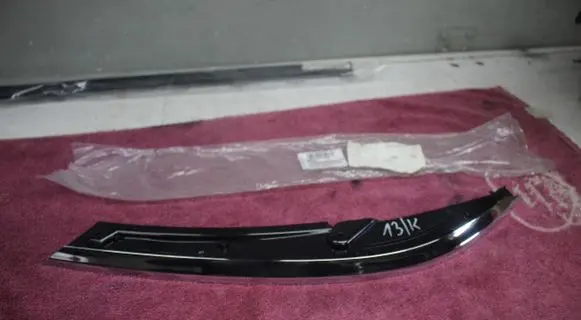 Under headlight/headlamp trim