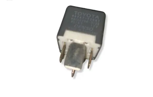 Toyota Hilux (AN10, AN20, AN30) Other relay 90987T2002