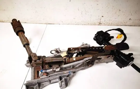 Ford C-MAX II Steering wheel axle 