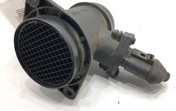 Audi A4 S4 B5 8D Mass air flow meter 0281002216