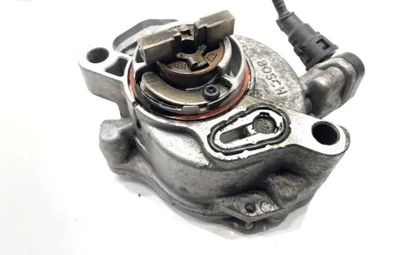 Peugeot 3008 I Vacuum pump 9684786780