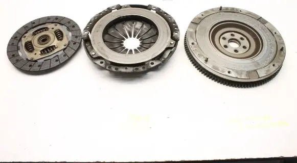 Ford Focus Clutch set kit H6BG6375AA