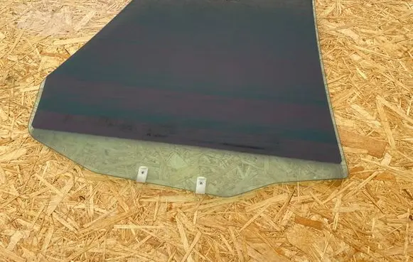 Volvo S40, V40 Rear door window glass