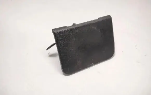 Rear bumper row hook cap/cover
