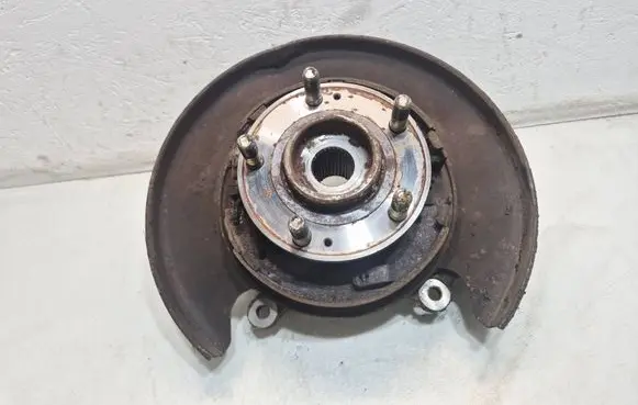 Hyundai Santa Fe Rear wheel hub