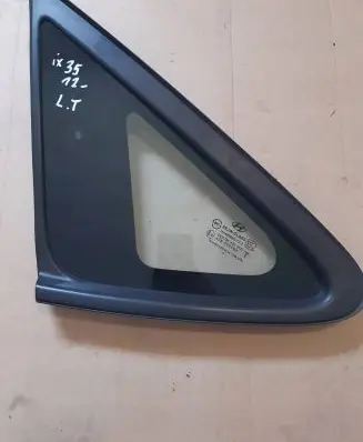 Hyundai ix35 Rear side window 878102S000