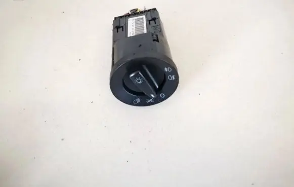 Skoda Fabia Mk2 (5J) Light switch 1u0941531d