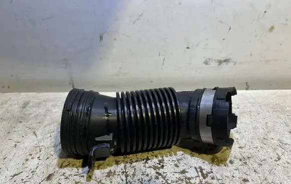 Jeep Cherokee Engine coolant pipe/hose 68229303AB 66180