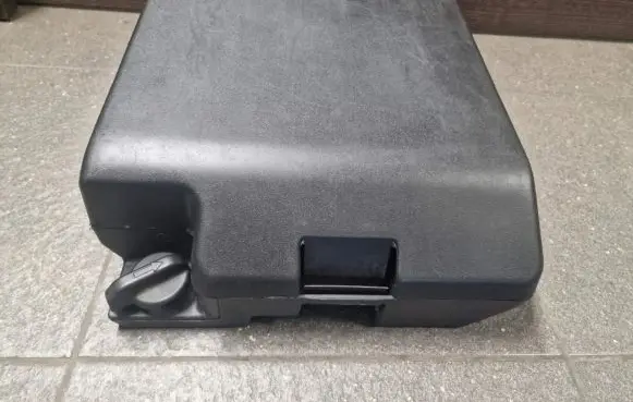 Opel Vivaro Tool set 1361314080 1361315080