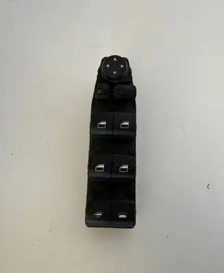 BMW 6 F12 F13 Electric window control switch 9253182 ME401300498 11101930000404