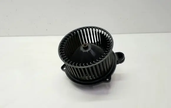Dodge Durango III Heater fan/blower 00S3B2447