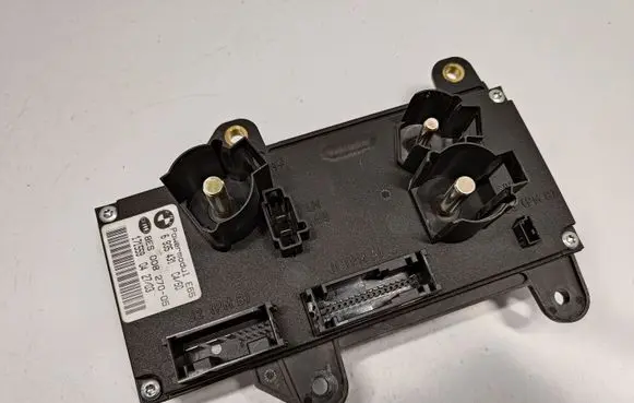 BMW 7 E65 E66 Power management control unit 6935431 61356935431 61356940292