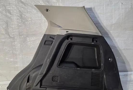 Opel Mokka Trunk/boot trim cover 