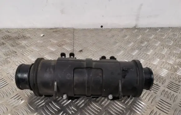 Jeep Grand Cherokee Air intake duct part