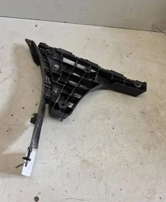 Audi A4 S4 B5 8D Rear bumper mounting bracket 8D5807484AA