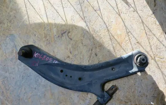 Renault Koleos II Front lower control arm/wishbone