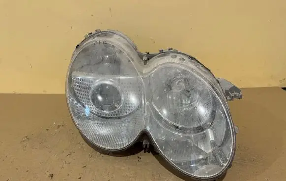 Mercedes-Benz SL R230 Headlight/headlamp A2308200659 030248507617