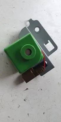 Nissan Leaf I (ZE0) Horn signal