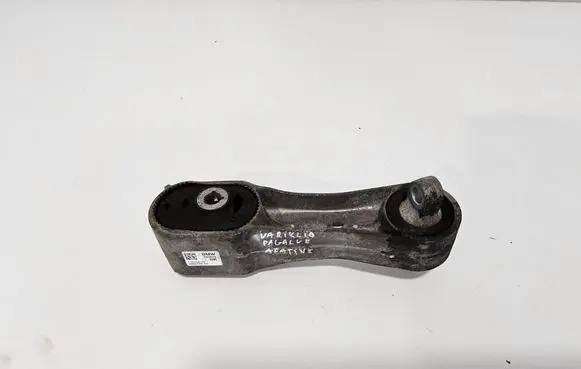 Mini Clubman F54 Gearbox mount 6885786 22116885786