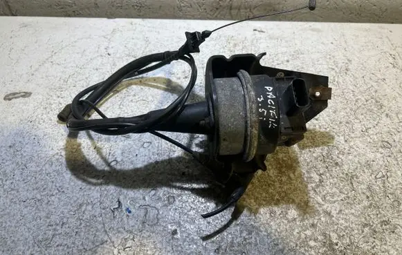 Chrysler Pacifica Throttle body valve 