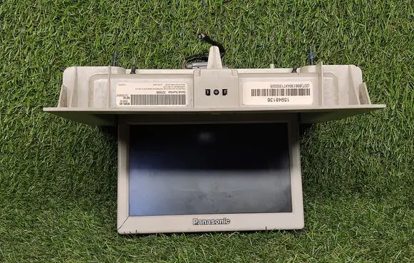 Chevrolet Suburban Screen/display/small screen 15948136