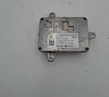KIA Ceed Xenon control unit/module 3z921-01700 dhb-d1